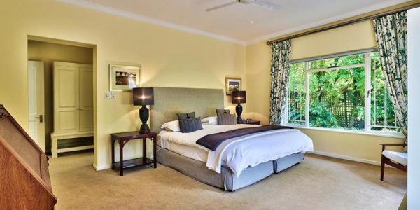 Guest house Bishopsfield 4*