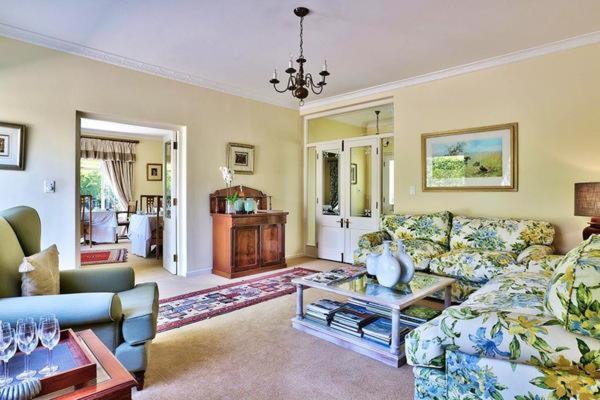 Bishopsfield Guest house